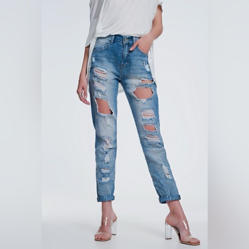 New Q2 Premium Distressed Boyfriend Jeans